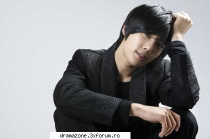 Park Jung Min - Green. - Singers.